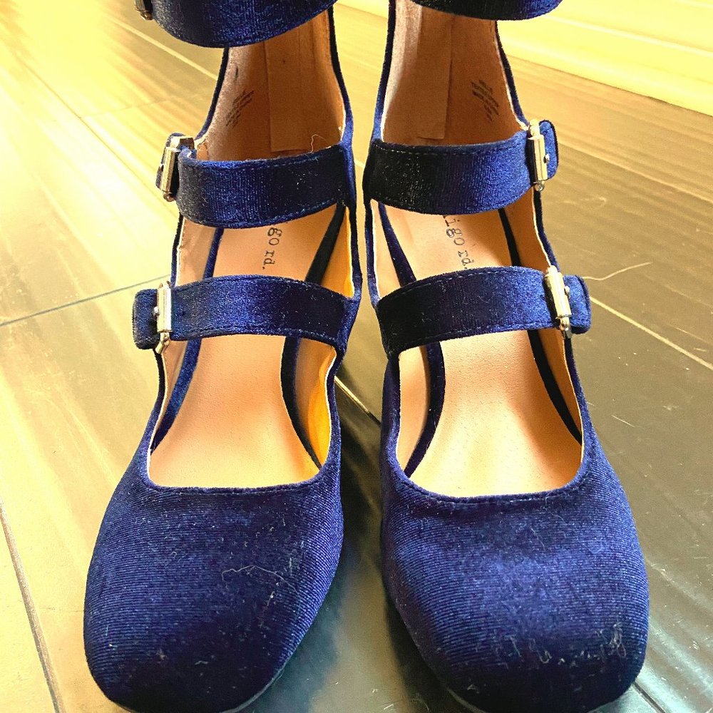 Indigo Rd. Heels